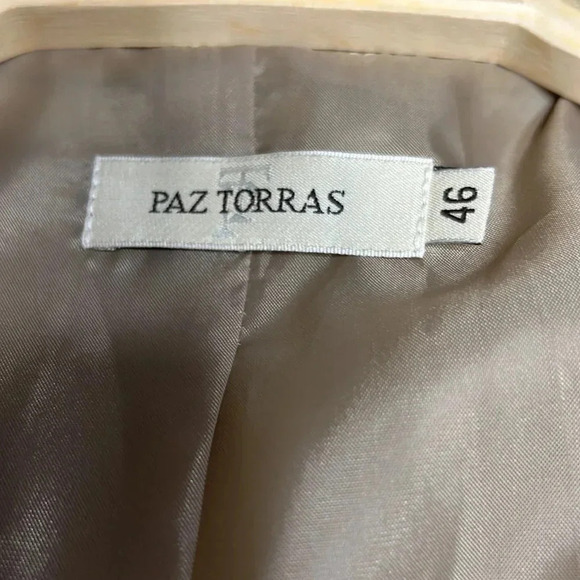 PAZ TORRAS LINEN CROPPED PEPLUM SHIMMERY GOLD COLOR BLAZER  made in Milan? - Picture 14 of 17